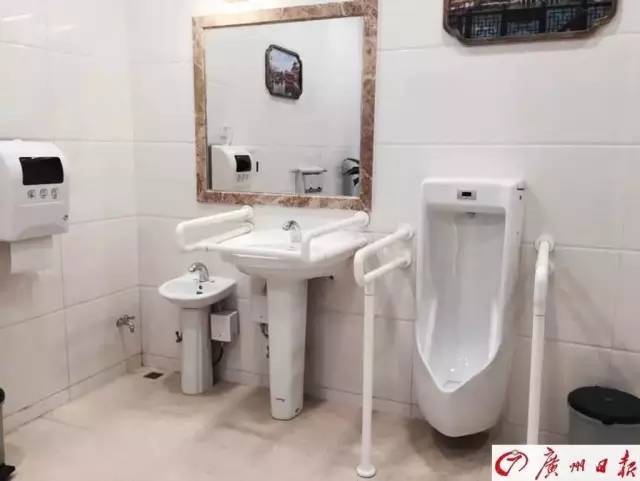 64327b0efb80564600ed4af175074d11.jpg